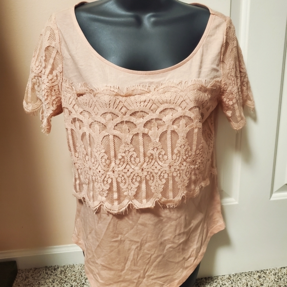 New York & Company Lace Overlay Short Sleeve Top NWOT